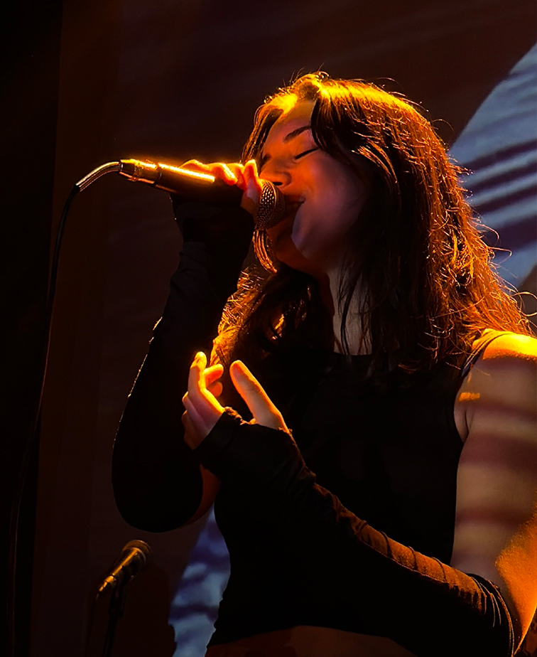 İris Doğru — Backing Vocals